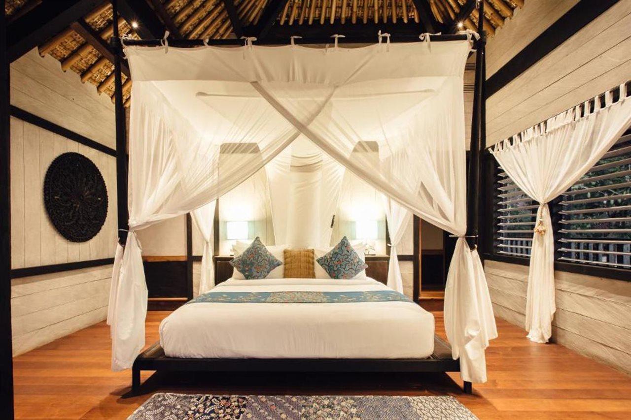 Suarga Padang Padang Hotel Uluwatu Kültér fotó