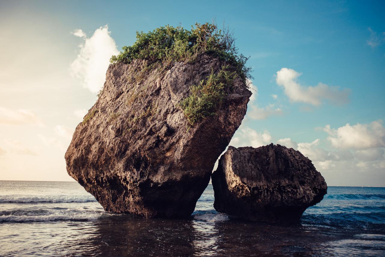Suarga Padang Padang Hotel Uluwatu Kültér fotó