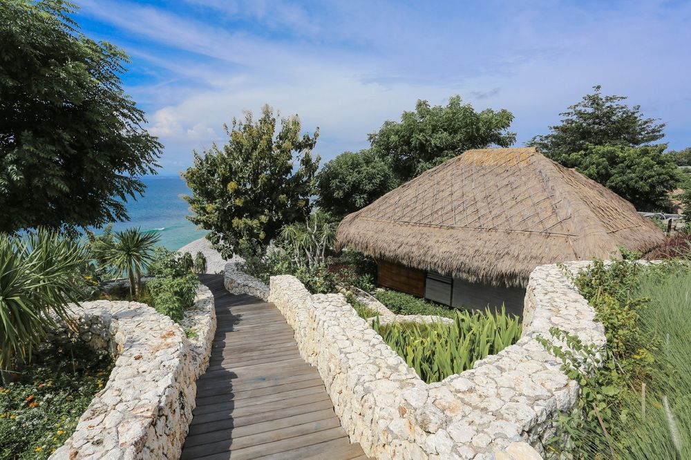 Suarga Padang Padang Hotel Uluwatu Kültér fotó